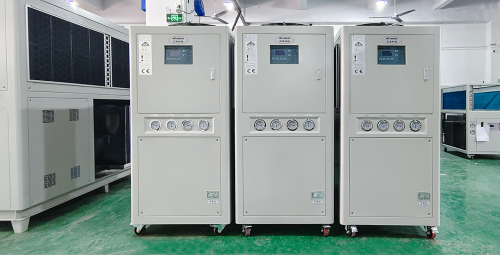 批發(fā)冷水機廠家.jpg