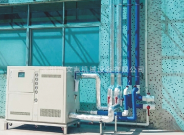 廣東某集團(tuán)箱型水冷式冷水機(jī)組項目