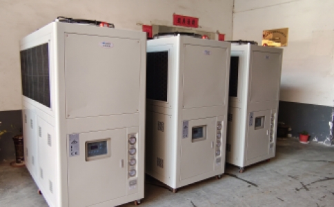 工業(yè)冷水機(jī)不制冷是什么原因