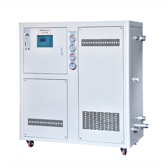 箱型水冷式冷水機(jī)